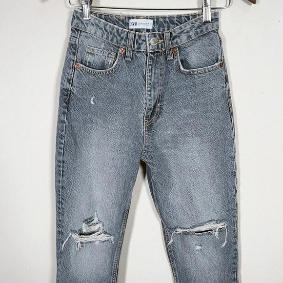 ZARA |  RIPPED MOM FIT JEANS - Picture 6 of 13
